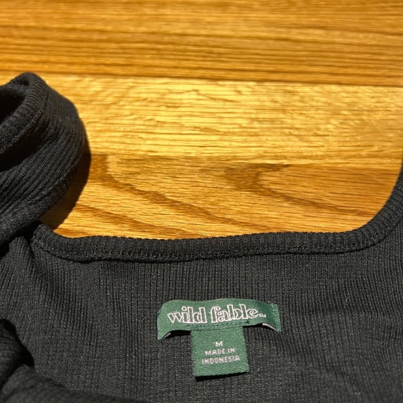 TOP - Picture 2 of 2